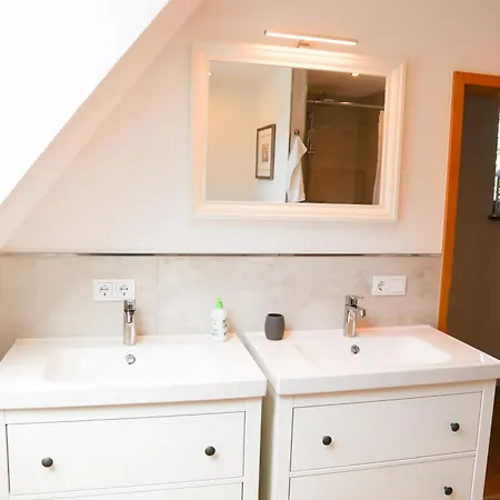 Forsthaus Hubertus * Densberg